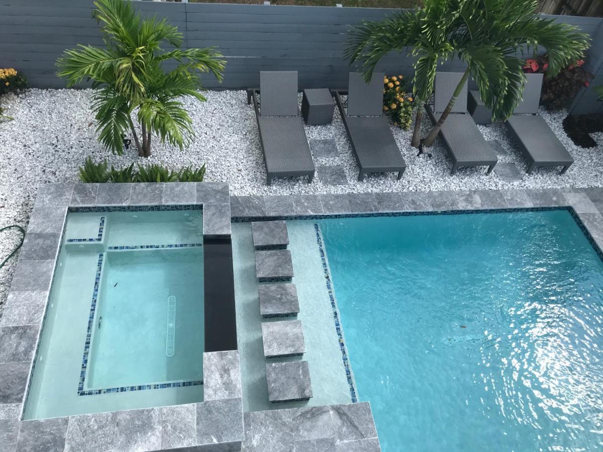 Casa Hermes Wilton Manor - Gay Guesthouse Wilton Manors Exterior photo